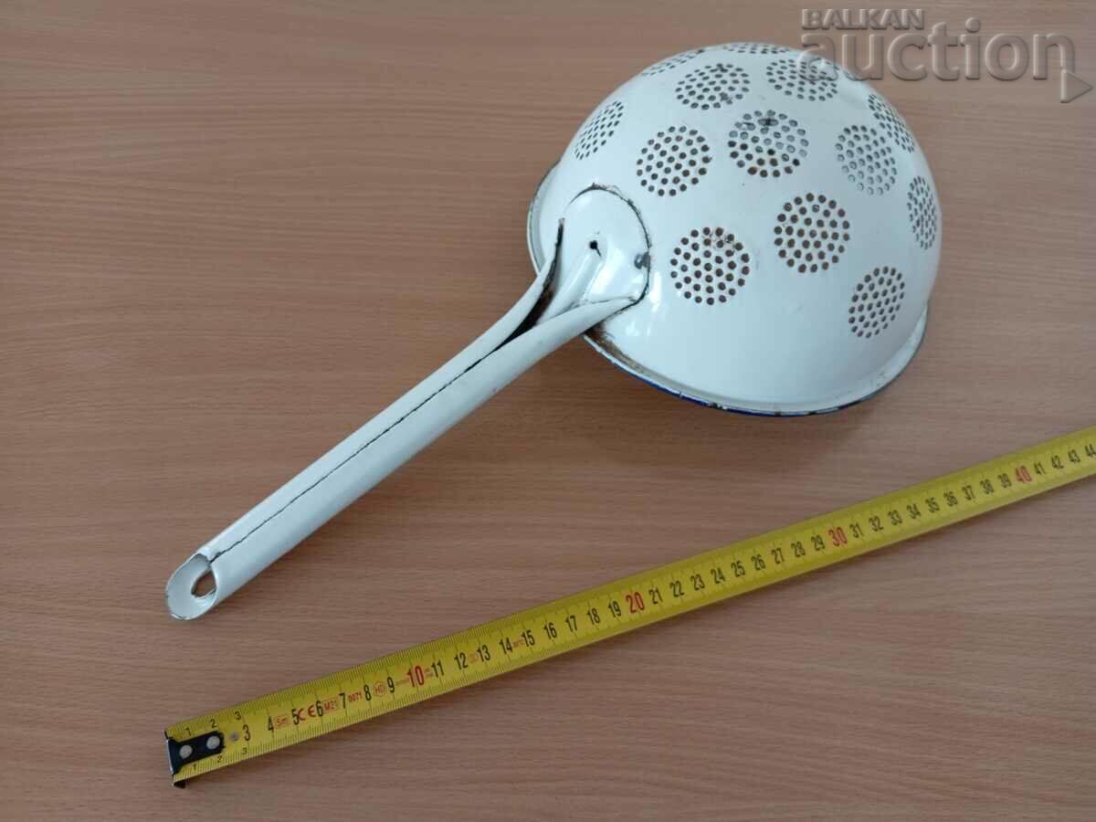 Auction Old enamel colander, enamel dish Auction Old enamel colander, enamel dish