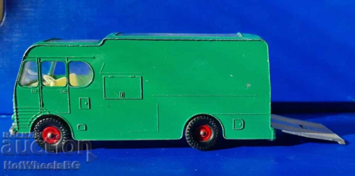 MATCHBOX LESNEY King Size No. K-5 B Racing Car Transporter with price 20.00 BGN | € 10.23 MATCHBOX LESNEY King Size No. K-5 B Racing Car Transporter with price 20.00 BGN | € 10.23