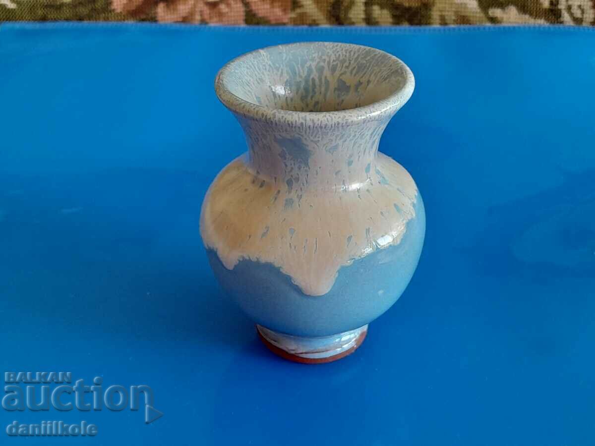 *$*Y*$* OLD SMALL VASE CERAMIC BULGARIA SUPER *$*Y*$* with price 10.76 BGN | € 5.50 *$*Y*$* OLD SMALL VASE CERAMIC BULGARIA SUPER *$*Y*$* with price 10.76 BGN | € 5.50