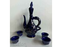 PORCELAN CERAMICA MONGOLIA SERVICE CARAFE CANI COBALT VOS