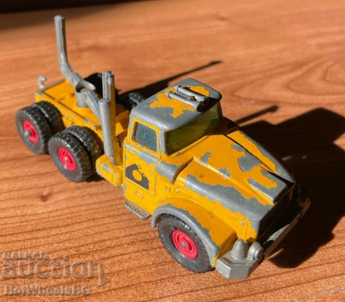 Auction MATCHBOX LESNEY King Size No. K-10B Pipe Truck Auction MATCHBOX LESNEY King Size No. K-10B Pipe Truck