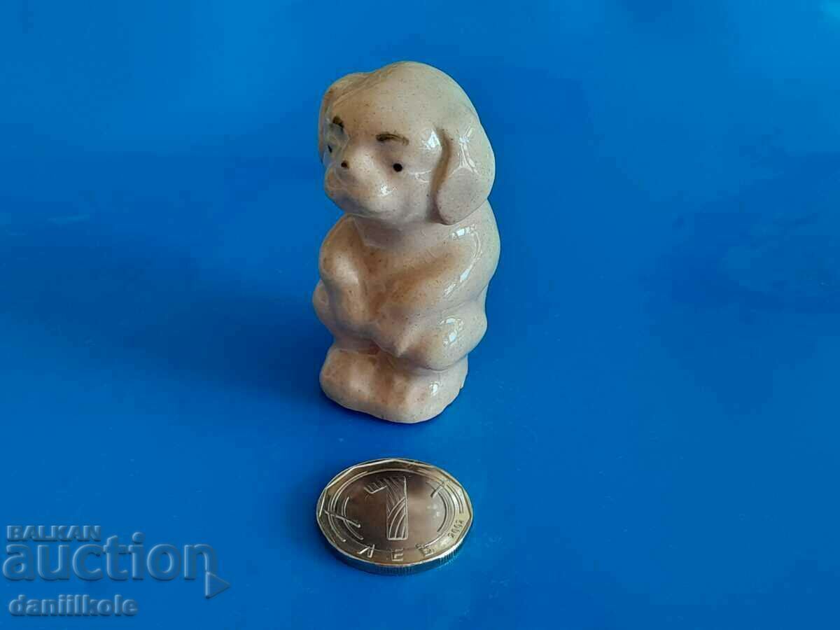 Delivery of *$*Y*$* OLD FIGURE DOG PORCELAIN BULGARIA SUPER *$*Y*$*