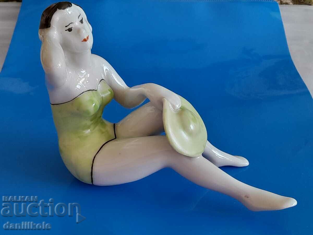 *$*Y*$* UNIQUE OLD FIGURE LADY WITH HAT BULGARIA *$*Y*$* - 5 *$*Y*$* UNIQUE OLD FIGURE LADY WITH HAT BULGARIA *$*Y*$* - 5