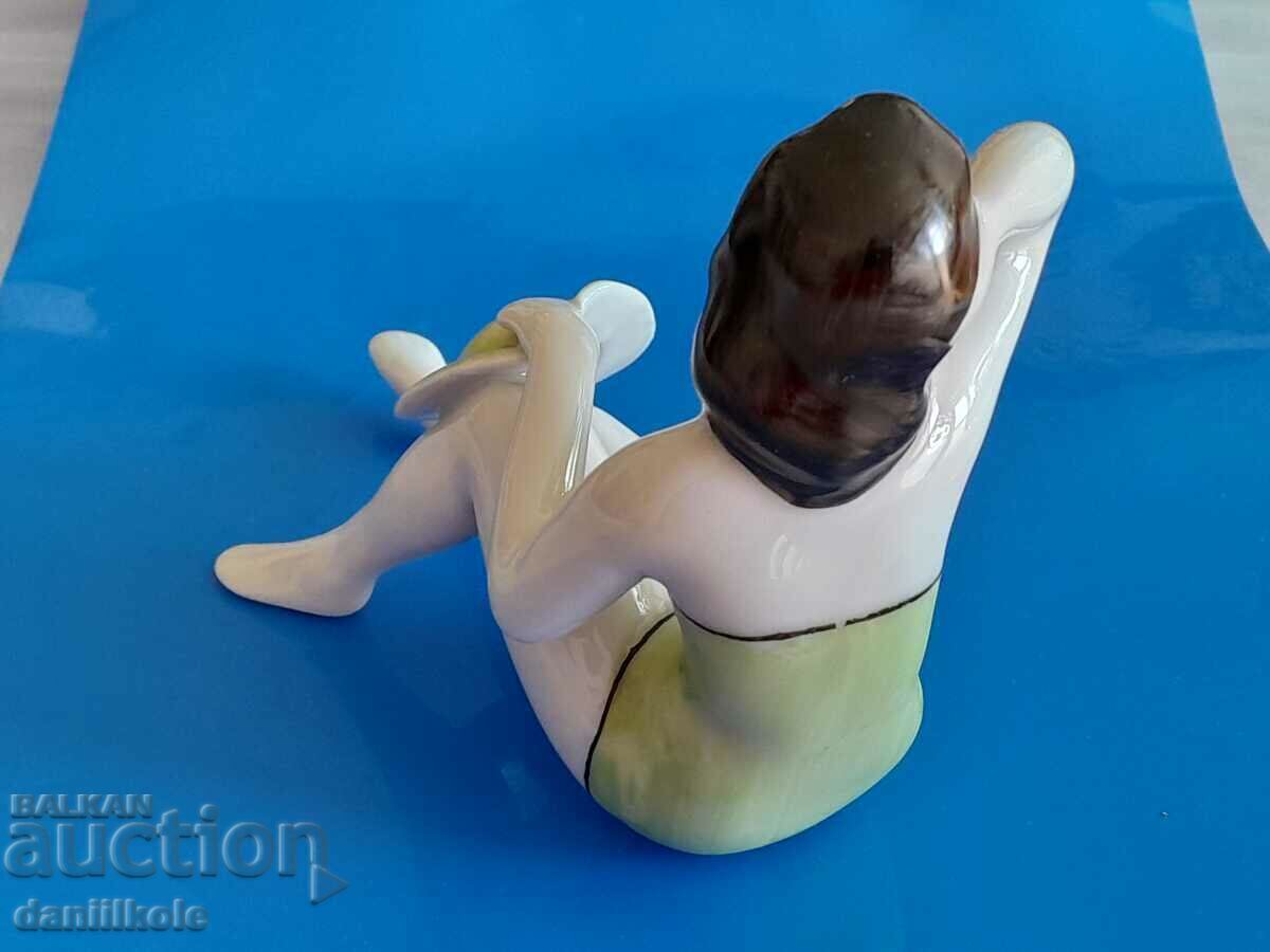 *$*Y*$* UNIQUE OLD FIGURE LADY WITH HAT BULGARIA *$*Y*$* - 6 *$*Y*$* UNIQUE OLD FIGURE LADY WITH HAT BULGARIA *$*Y*$* - 6