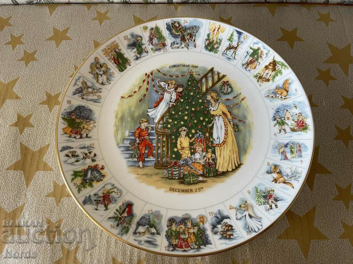 A beautiful COALPORT porcelain plate