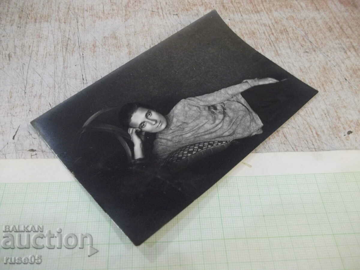 Auction Old photo of a reclining lady - 1 Auction Old photo of a reclining lady - 1