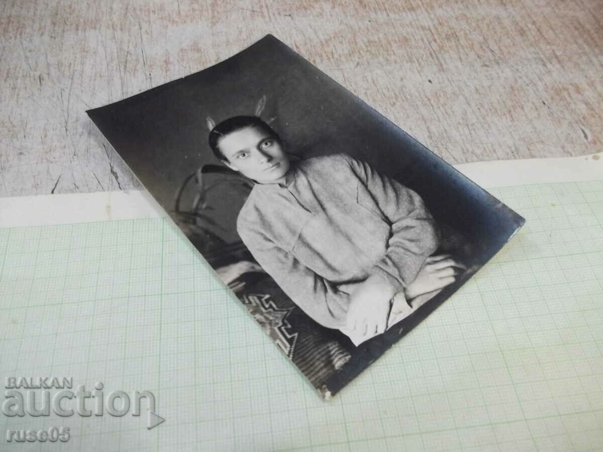 Auction Old photo of a lady in front of a flower - 1 Auction Old photo of a lady in front of a flower - 1
