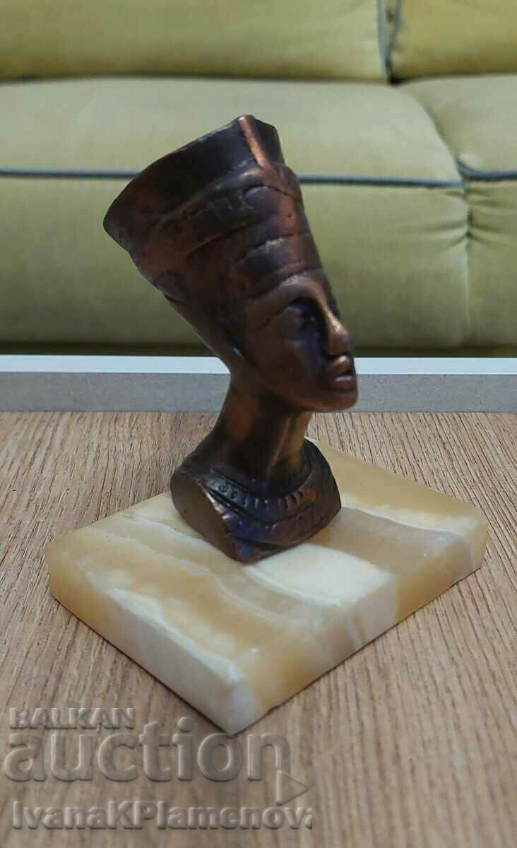 Figurină Egipt metal pe marmură pentru colecționari
