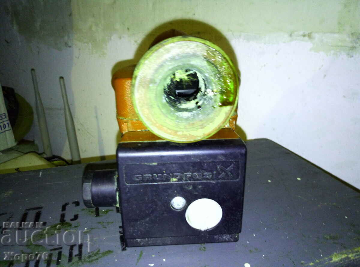 GRUNDFOS POMPĂ DE CIRCULARE GRUNDFOS veche - 7 GRUNDFOS POMPĂ DE CIRCULARE GRUNDFOS veche - 7