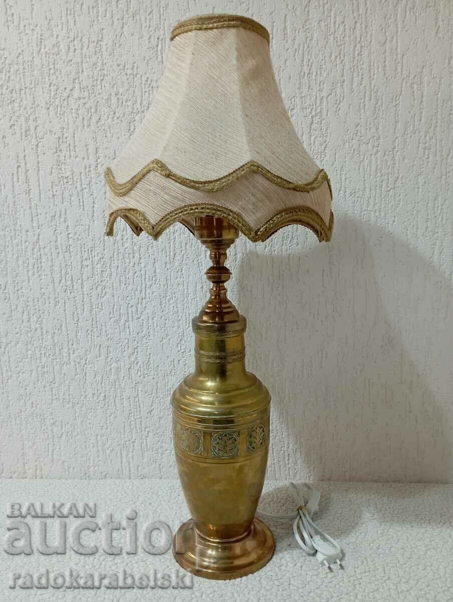 Σετ δύο πολύ μεγάλων αντικέ ορειχάλκινα φωτιστικά - φωτιστικό με τιμή 399.90 BGN | € 204.47