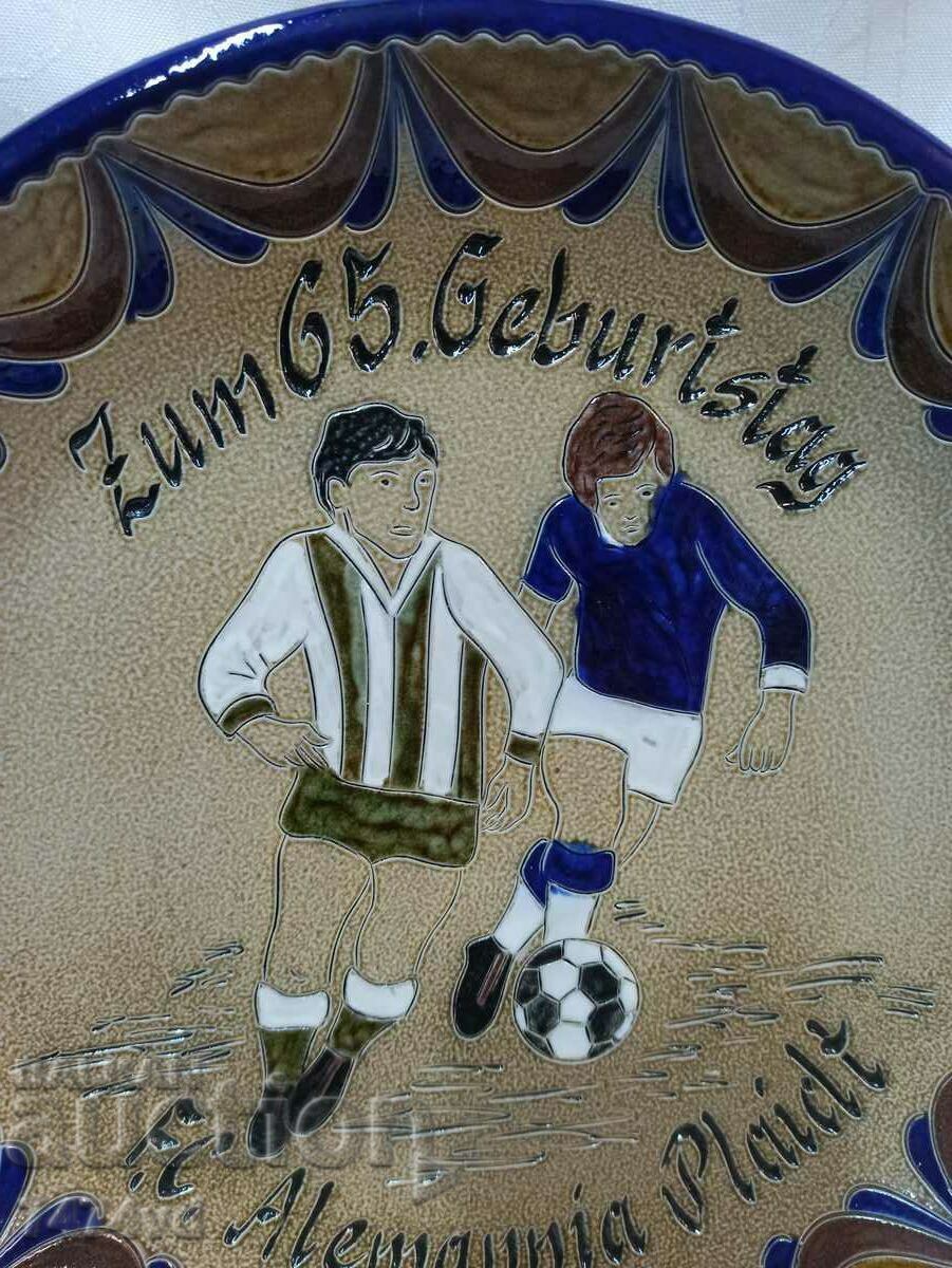 FOOTBALL WALL COLLECTIBLE PLATE with price 60.00 BGN | € 30.68 FOOTBALL WALL COLLECTIBLE PLATE with price 60.00 BGN | € 30.68