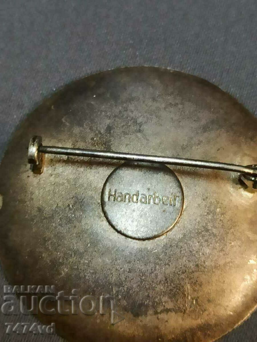 Delivery of Old German silver plated brooch, enamel - Handarbeit Delivery of Old German silver plated brooch, enamel - Handarbeit