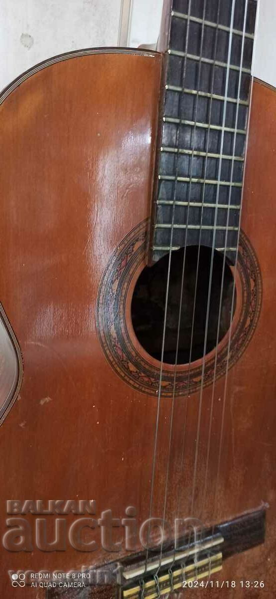 Licitație Chitară acustică clasică japoneză Kimbara anilor 70 Licitație Chitară acustică clasică japoneză Kimbara anilor 70