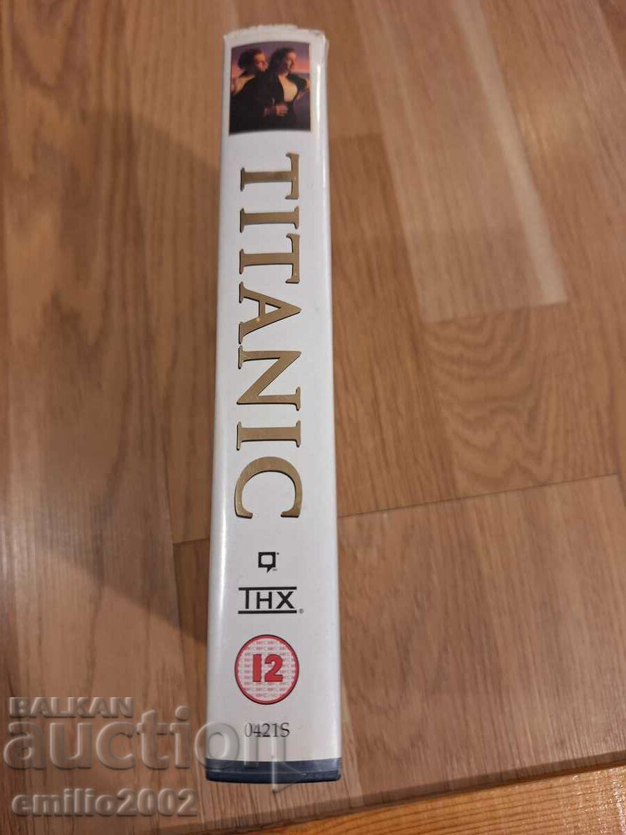 Βιντεοκασέτα του Τιτανικού με τιμή € 4.00 | 7.82 BGN Βιντεοκασέτα του Τιτανικού με τιμή € 4.00 | 7.82 BGN