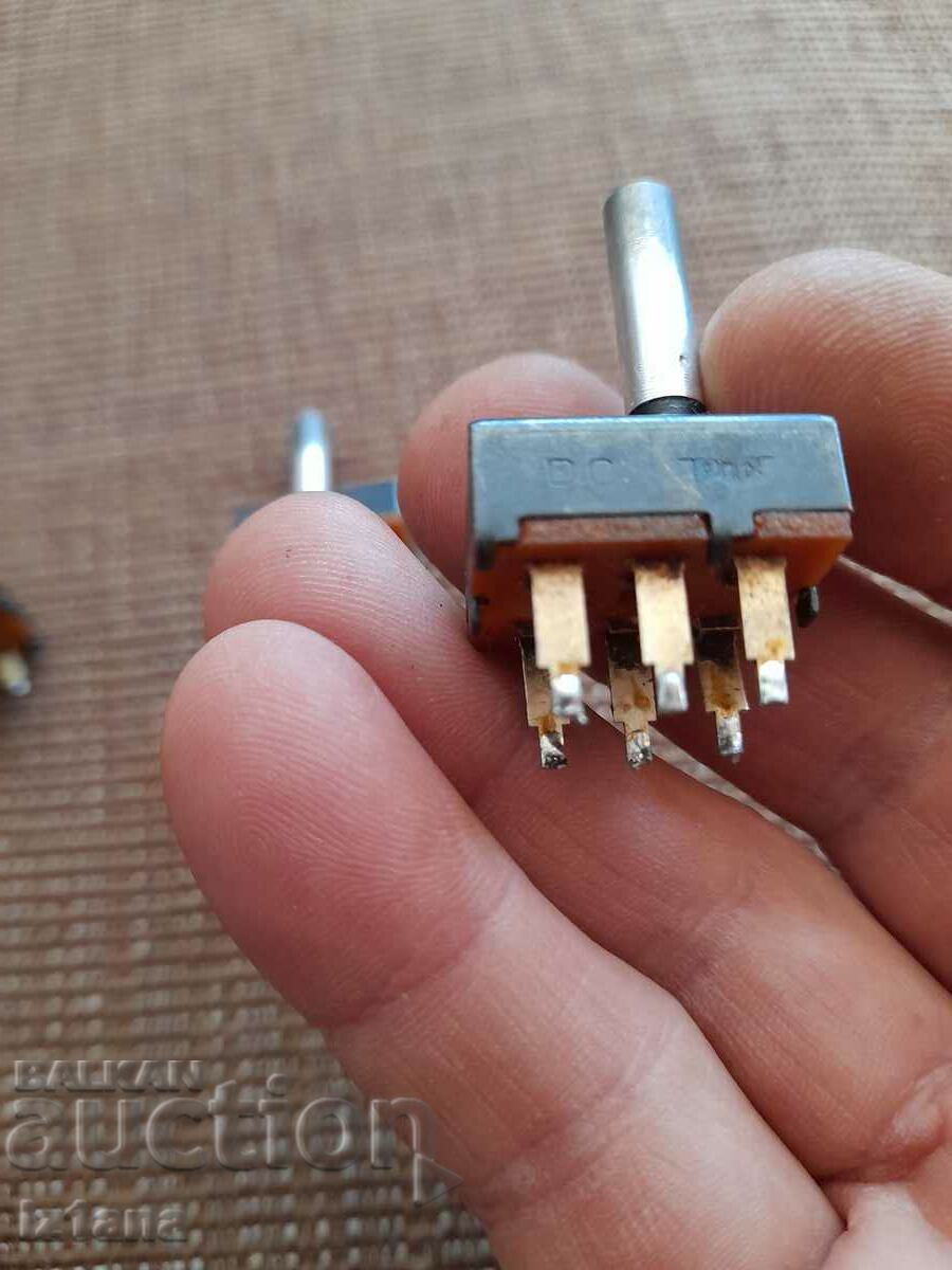 Δημοπρασία Παλιά κουμπιά επιλογής Δημοπρασία Παλιά κουμπιά επιλογής