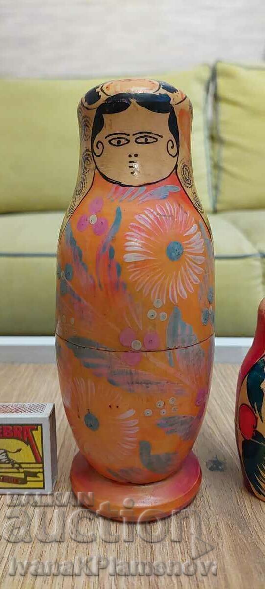 Delivery of Matryoshka 6 pieces for collectors