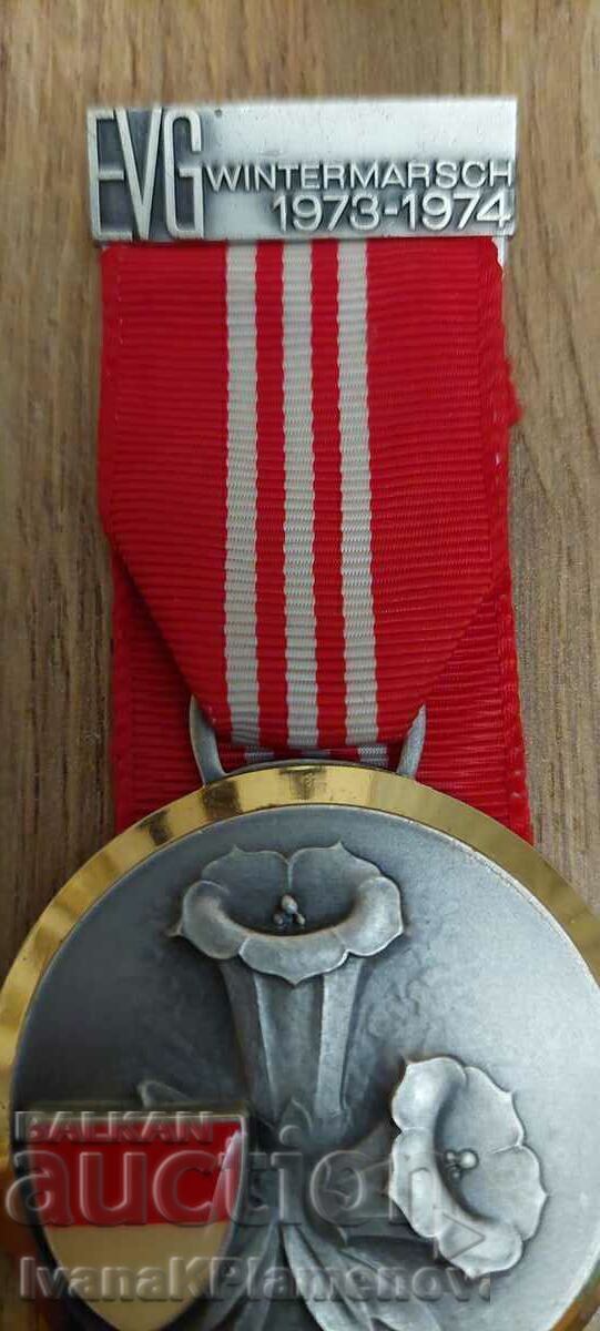Delivery of Medal for collectors