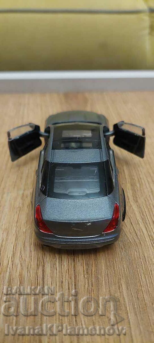 Delivery of Trolley metal for collectors Delivery of Trolley metal for collectors