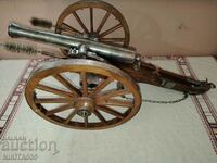 Napoleonic cannon large scale