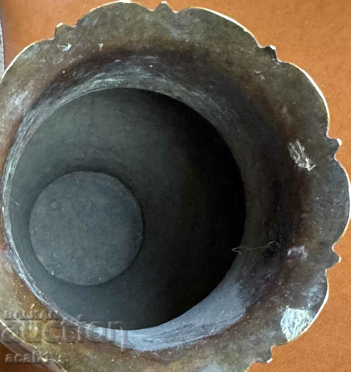 Auction Vase Gilza PSV Trench creativity Auction Vase Gilza PSV Trench creativity