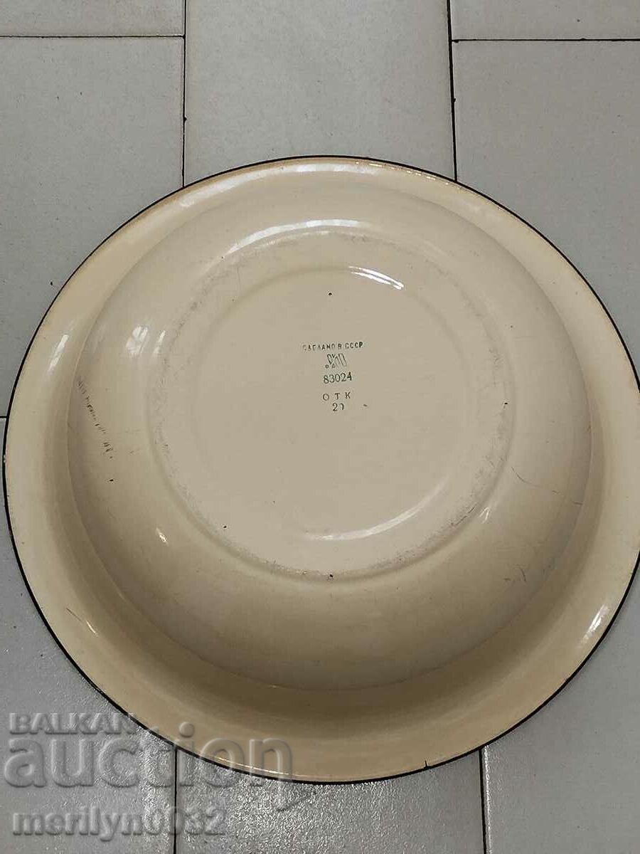 Enameled basin basin vessel with enamel from the USSR bowl - 5 Enameled basin basin vessel with enamel from the USSR bowl - 5