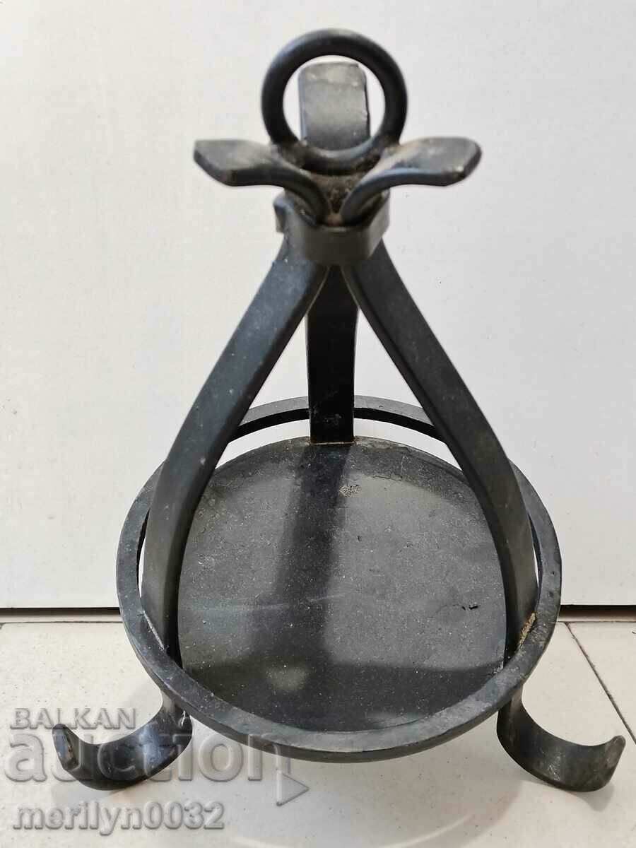 Old metal rack stand wrought iron - 6 Old metal rack stand wrought iron - 6