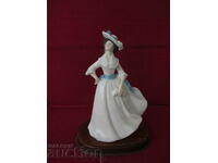 Royal Dowton figurine