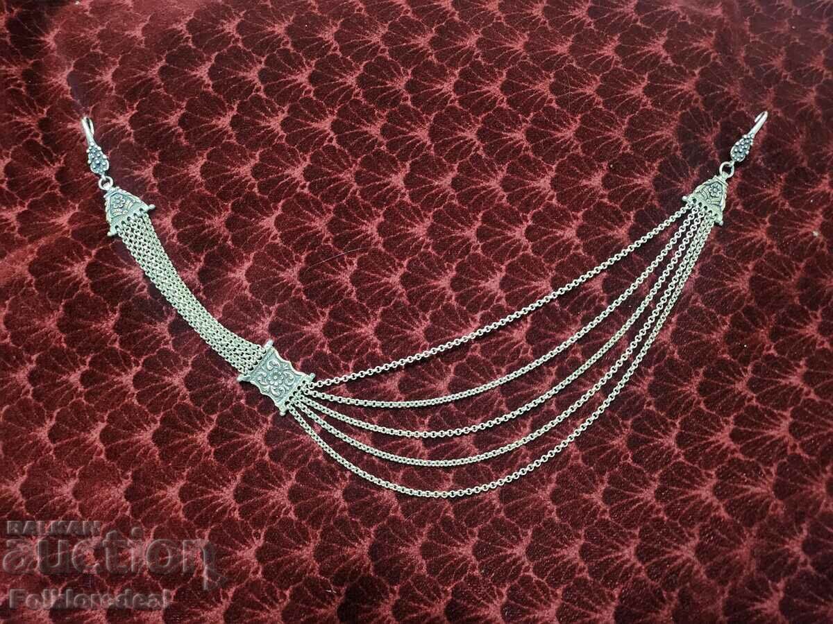 Un sicriu din argint din secolul al XIX-lea, în stare excelentă Un sicriu din argint din secolul al XIX-lea, în stare excelentă