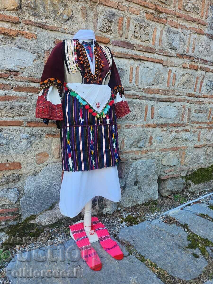 Γυναικεία φορεσιά από το πεδίο της Οχρίδας, μουσειακό κασκόλ με τιμή 2000.00 BGN | € 1022.58 Γυναικεία φορεσιά από το πεδίο της Οχρίδας, μουσειακό κασκόλ με τιμή 2000.00 BGN | € 1022.58