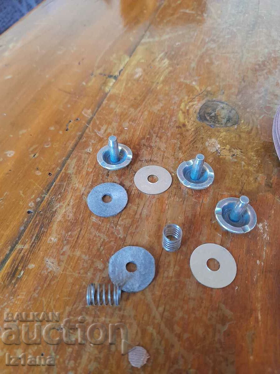 Delivery of Old Volga gasoline pump repair kit, GAZ Delivery of Old Volga gasoline pump repair kit, GAZ