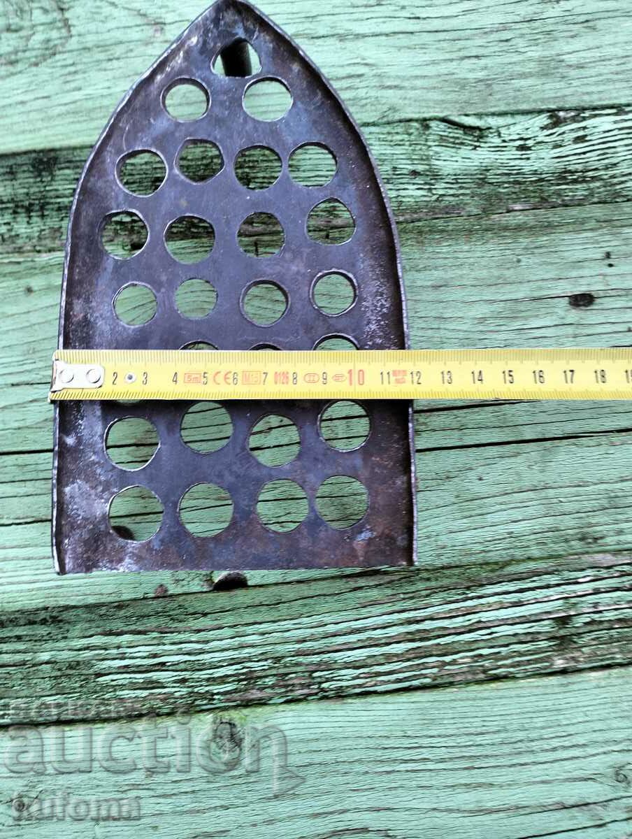 Iron stand for iron with price 24.99 BGN | € 12.78 Iron stand for iron with price 24.99 BGN | € 12.78