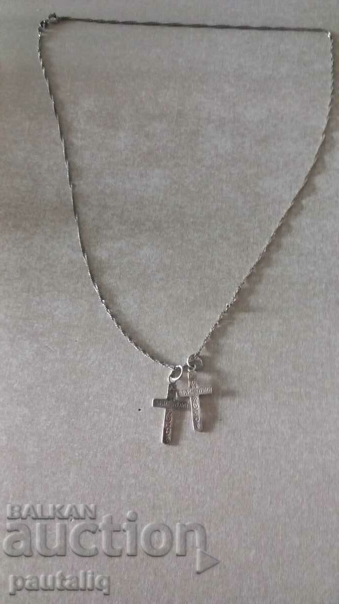 SILVER CHAIN WITH CROSSES