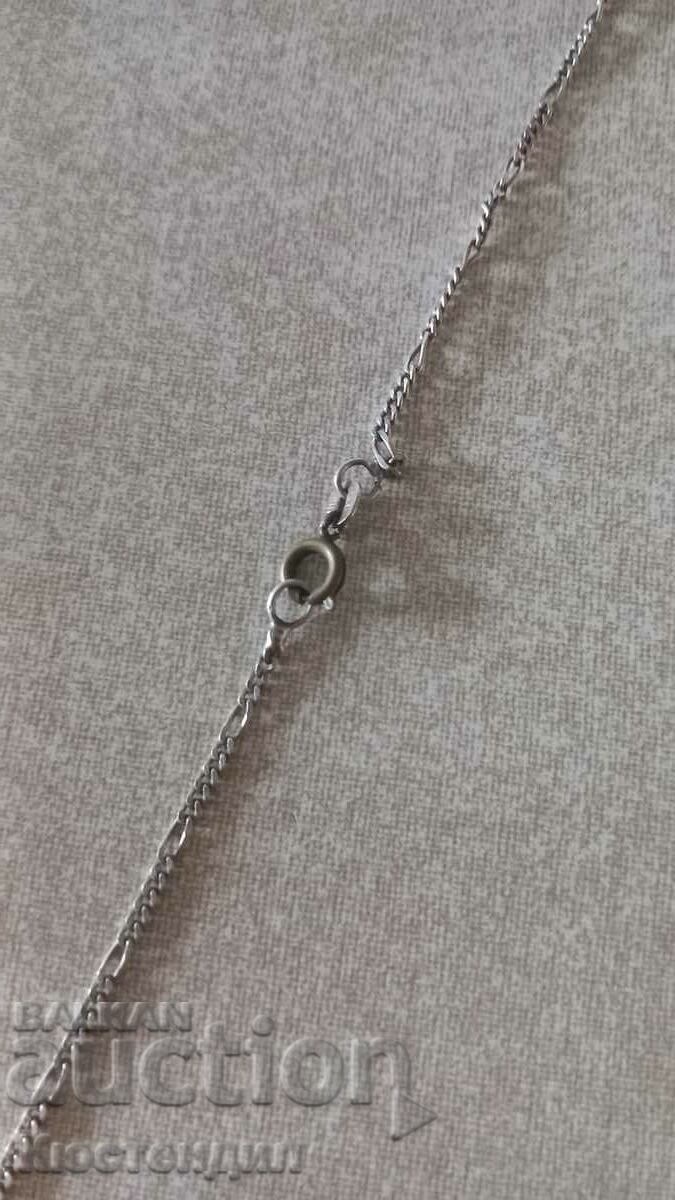 LANT DE ARGINT CU CRUCE cu preț 15.00 BGN | € 7.67 LANT DE ARGINT CU CRUCE cu preț 15.00 BGN | € 7.67