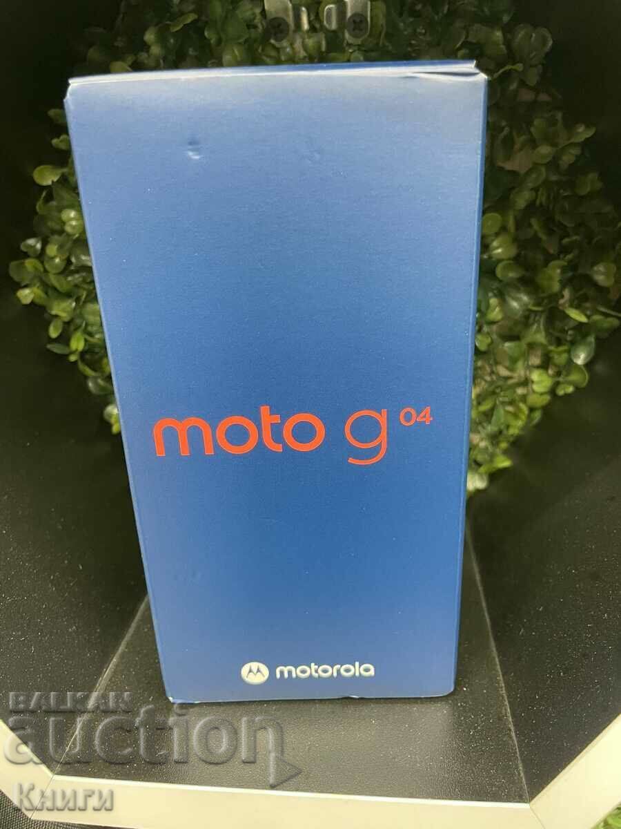 Motorola G04 phone - new