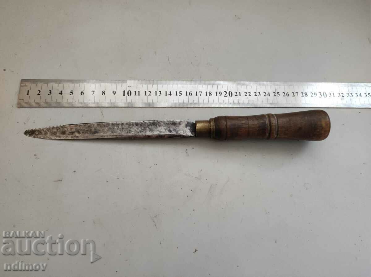 Delivery of Very old fishing knife Delivery of Very old fishing knife