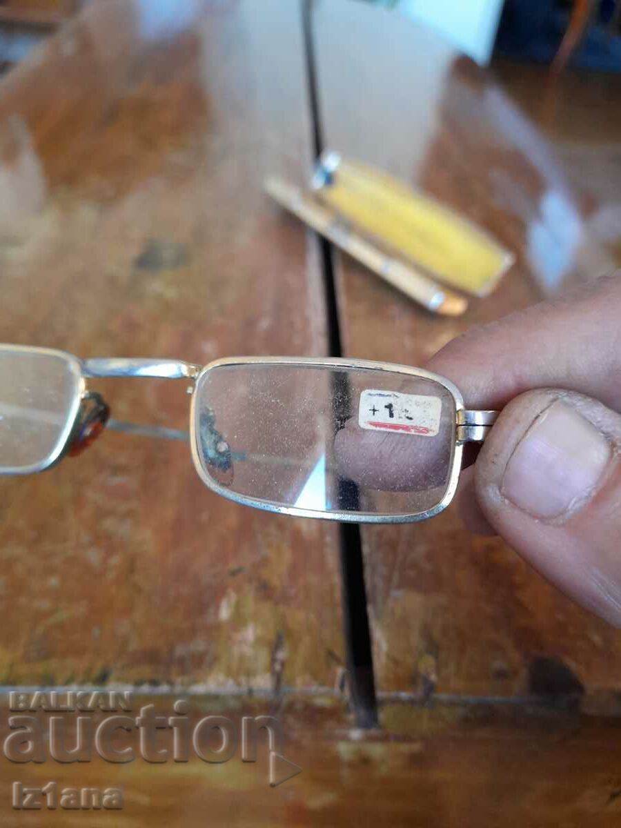 Old glasses with case, box - 6 Old glasses with case, box - 6