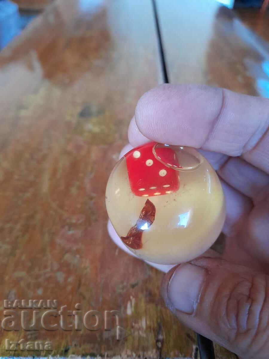 Old gear ball with price 60.00 BGN | € 30.68 Old gear ball with price 60.00 BGN | € 30.68