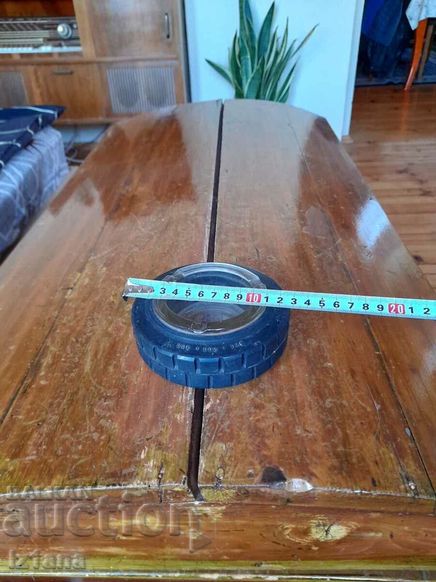 Old ashtray ZTKI Zebra Kurilo with price 100.00 BGN | € 51.13 Old ashtray ZTKI Zebra Kurilo with price 100.00 BGN | € 51.13