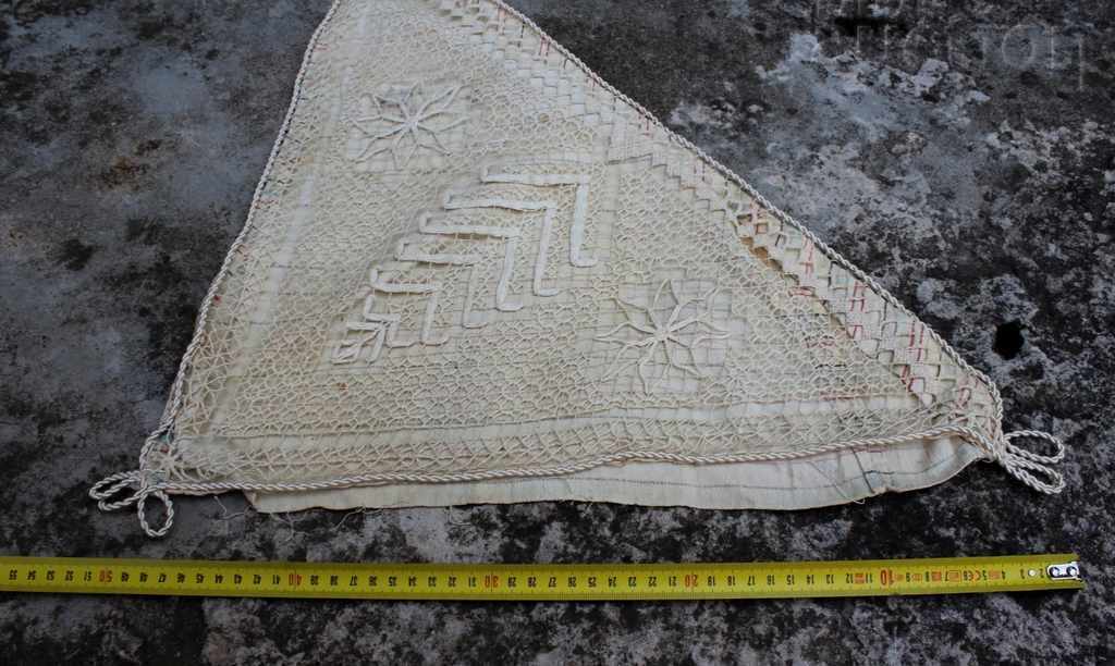 .OLD TRIANGULAR COVER CUSHION KNIT SINGLE HOOK - 6 .OLD TRIANGULAR COVER CUSHION KNIT SINGLE HOOK - 6