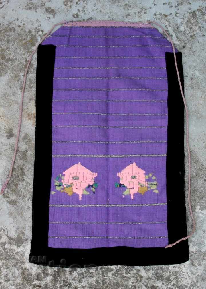 .AUTHENTIC EMBROIDERED APRON WORN BY PISHTIMAL GERAVNA with price 45.00 BGN | € 23.01 .AUTHENTIC EMBROIDERED APRON WORN BY PISHTIMAL GERAVNA with price 45.00 BGN | € 23.01