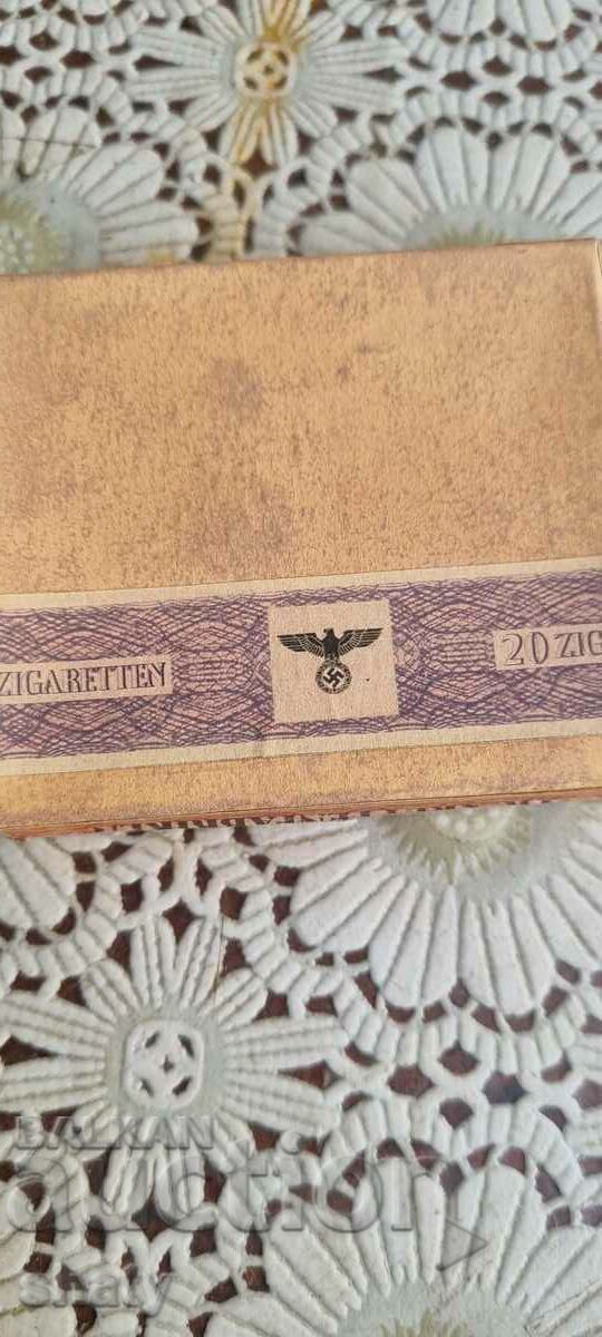 Auction Old German cigarettes. Auction Old German cigarettes.