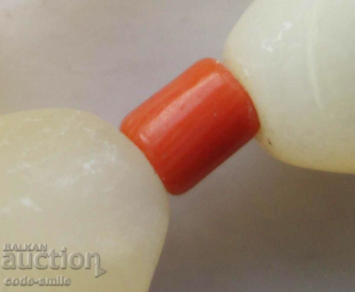 Old Renaissance jewelry necklace necklace mother of pearl and red coral - 7 Old Renaissance jewelry necklace necklace mother of pearl and red coral - 7