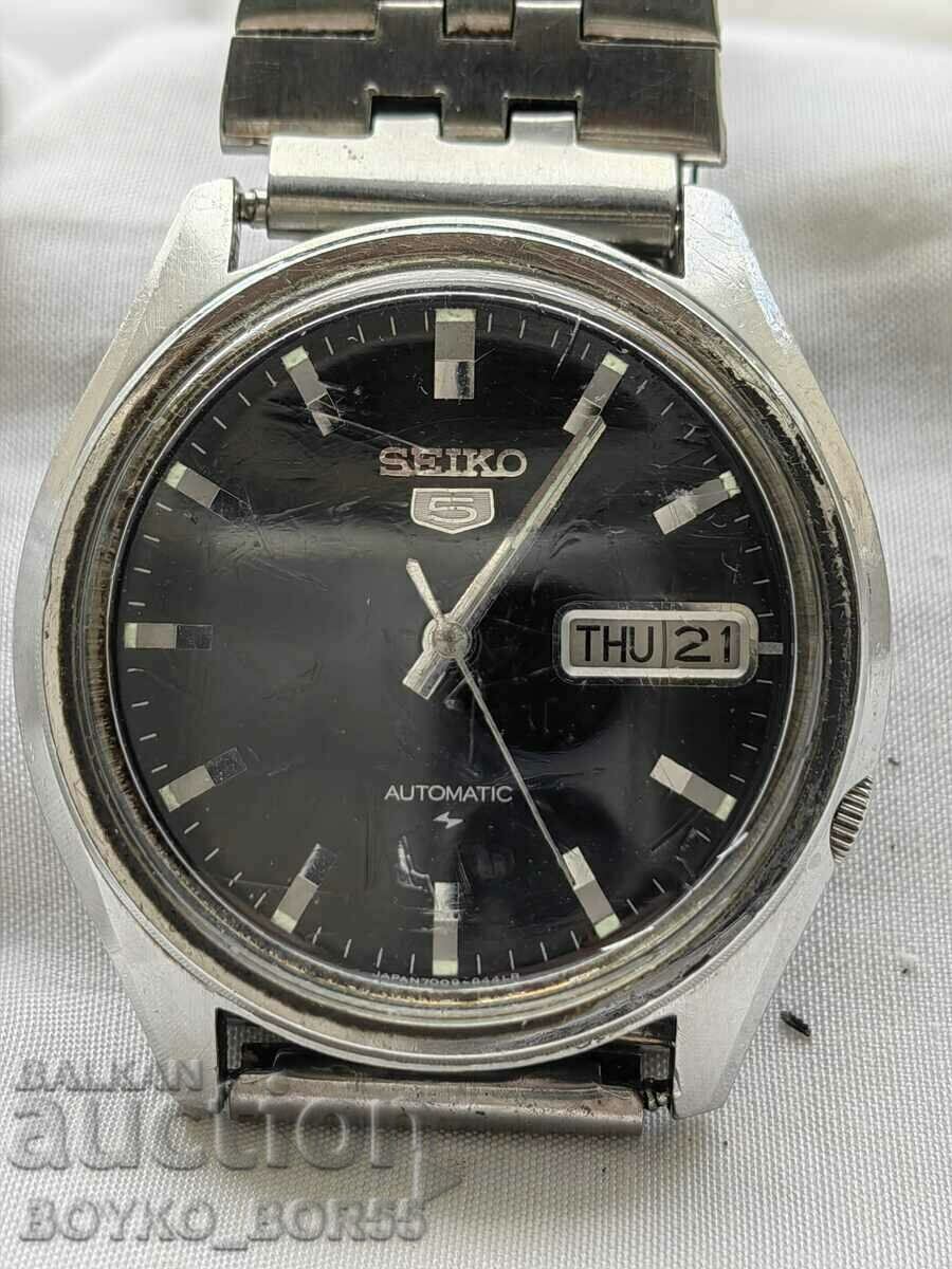 Original SEIKO 5 Men's Manual Automatic Watch 1970s with price 169.00 BGN | € 86.41 Original SEIKO 5 Men's Manual Automatic Watch 1970s with price 169.00 BGN | € 86.41