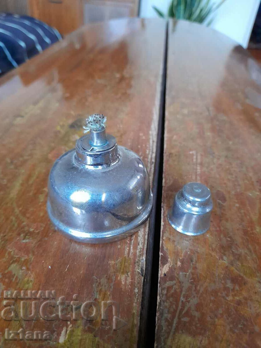 Delivery of Old laboratory alcohol lamp, alcohol bottle Delivery of Old laboratory alcohol lamp, alcohol bottle