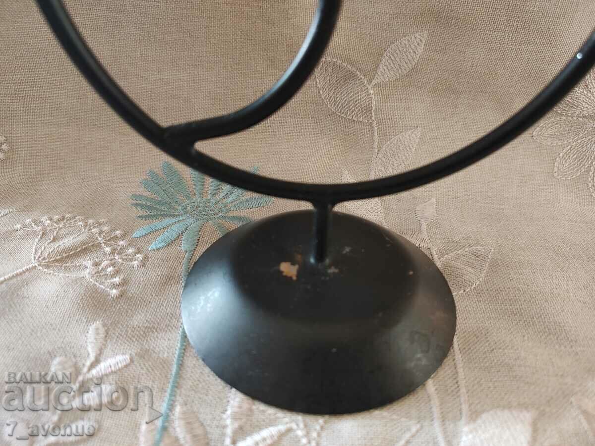 Παράδοση Παλιό κηροπήγιο, μέταλλο και ξύλο, εξαίσια διακόσμηση, 21.11.24