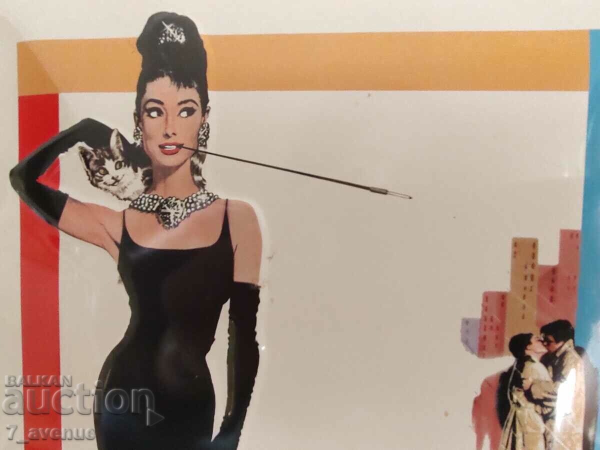 Metal sign, advertising decoration, chic, 11/21/24 with price 99.00 BGN | € 50.62