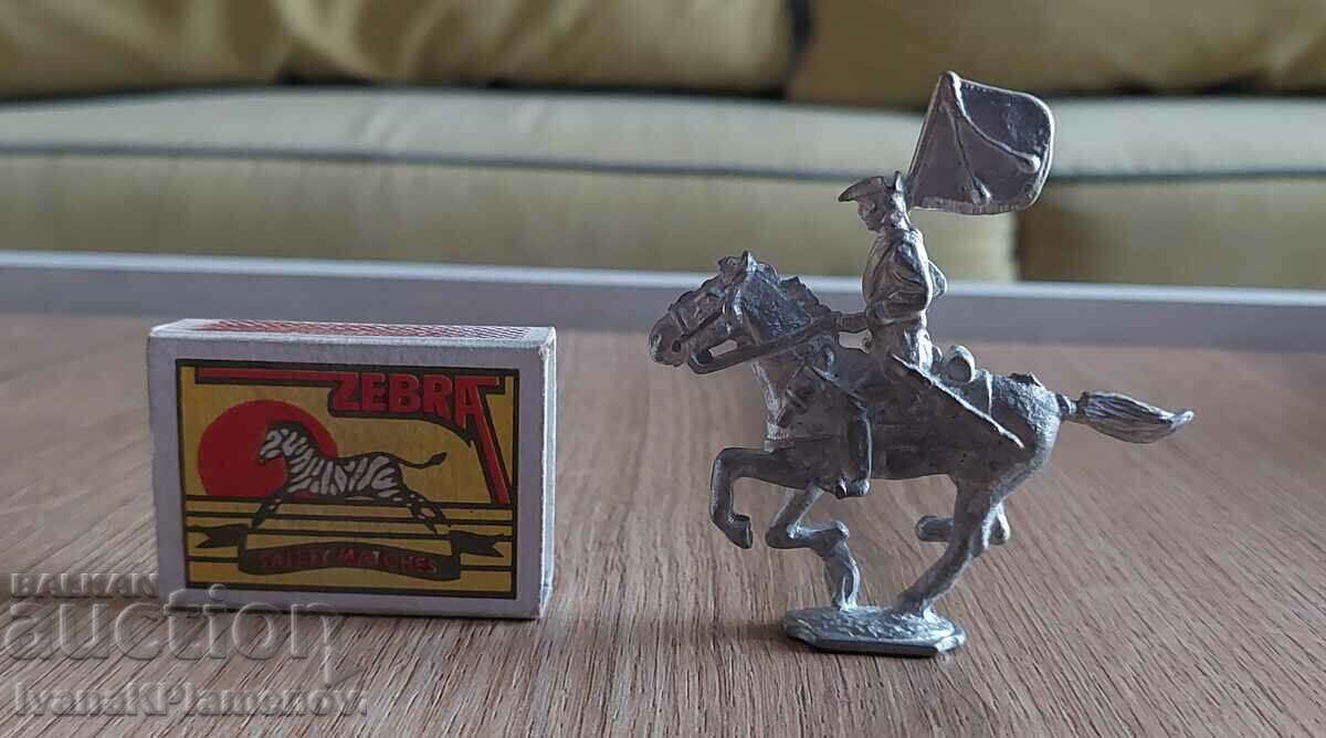 A lead figurine for collectors - 5 A lead figurine for collectors - 5