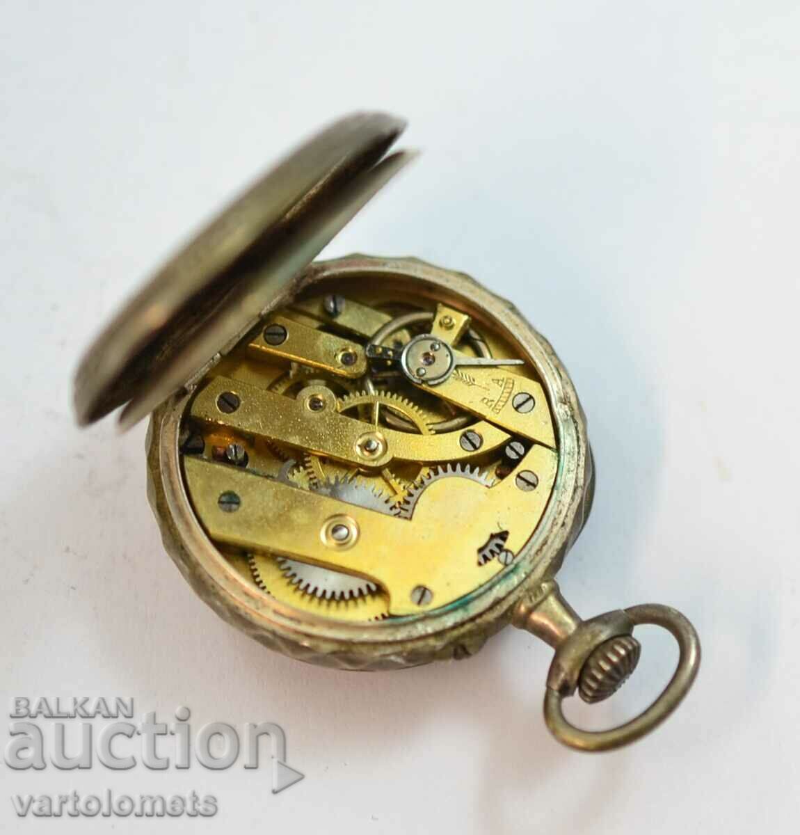 Vintage Ladies Silver Pocket Watch - Not Working with price 26.00 BGN | € 13.29 Vintage Ladies Silver Pocket Watch - Not Working with price 26.00 BGN | € 13.29