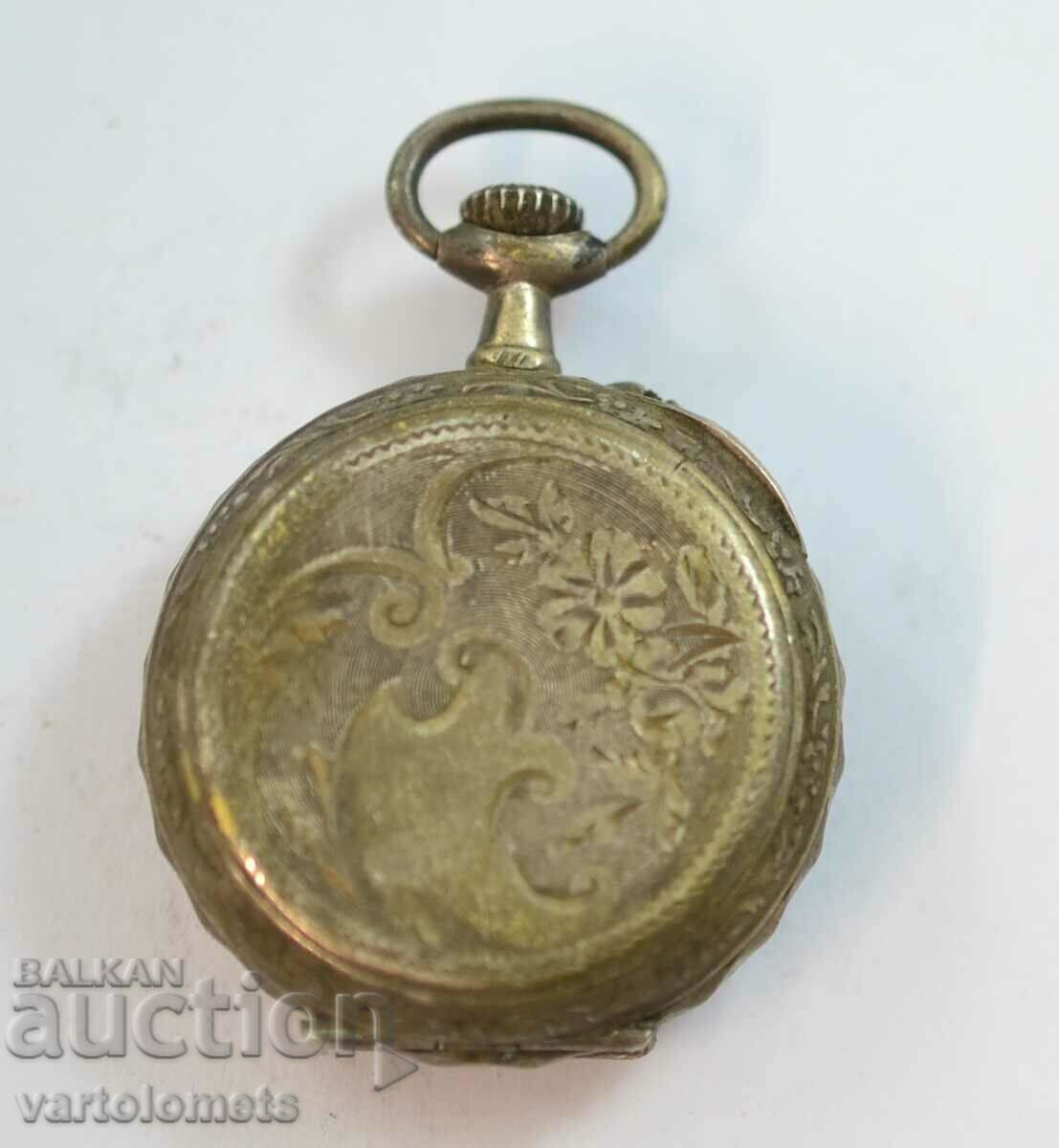 Delivery of Vintage Ladies Silver Pocket Watch - Not Working Delivery of Vintage Ladies Silver Pocket Watch - Not Working