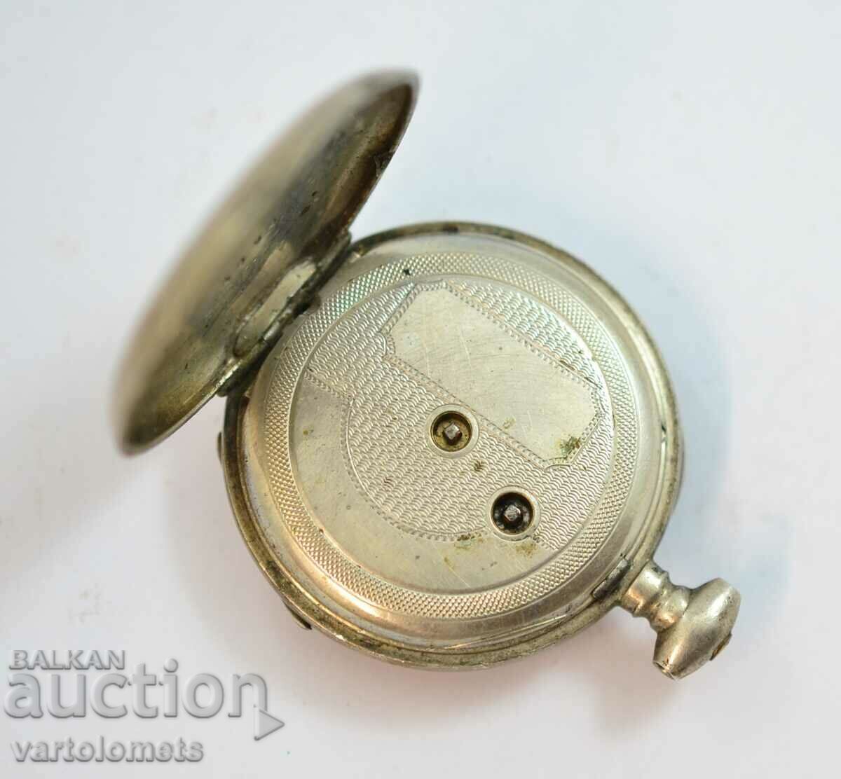 Auction Vintage Ladies Silver Pocket Watch - Not Working Auction Vintage Ladies Silver Pocket Watch - Not Working